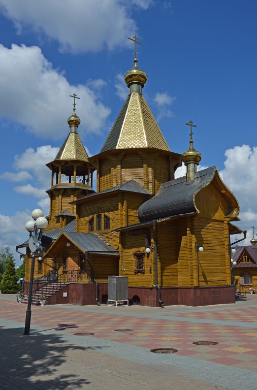 Белгород. Церковь Георгия Победоносца на Харьковской горе. фасады