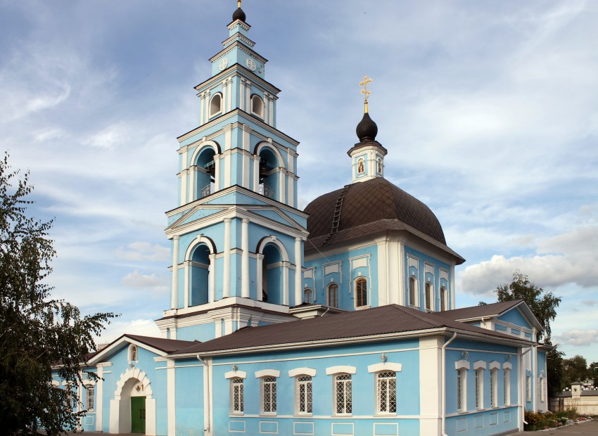 Белгород. Марфо-Мариинский монастырь. Церковь Покрова Пресвятой Богородицы. фасады