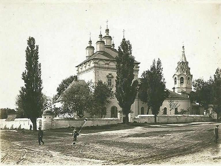 Белгород. Марфо-Мариинский монастырь. Успенско-Никольский собор. архивная фотография, Успенско-Никольский собор Белгорода Украинской Державы. Фотография сделана летом 1918 года, во время первой оккупации