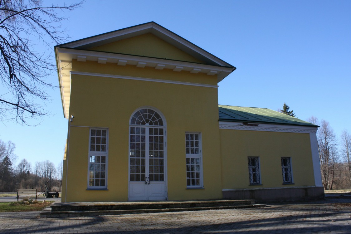 Церковь Сретения Господня, Богородицкое (Вяземский район, Смоленская область). фасады