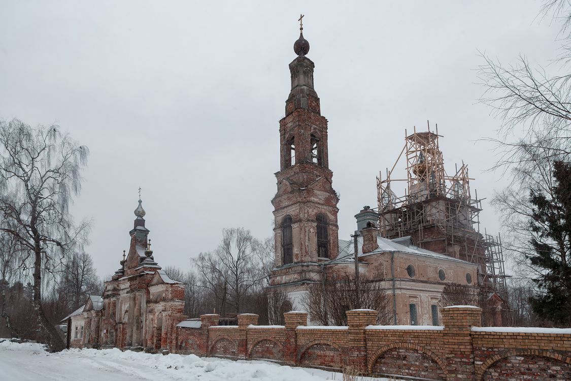 Церковь Рождества Христова, Рождество (Большесельский район, Ярославская область). фасады