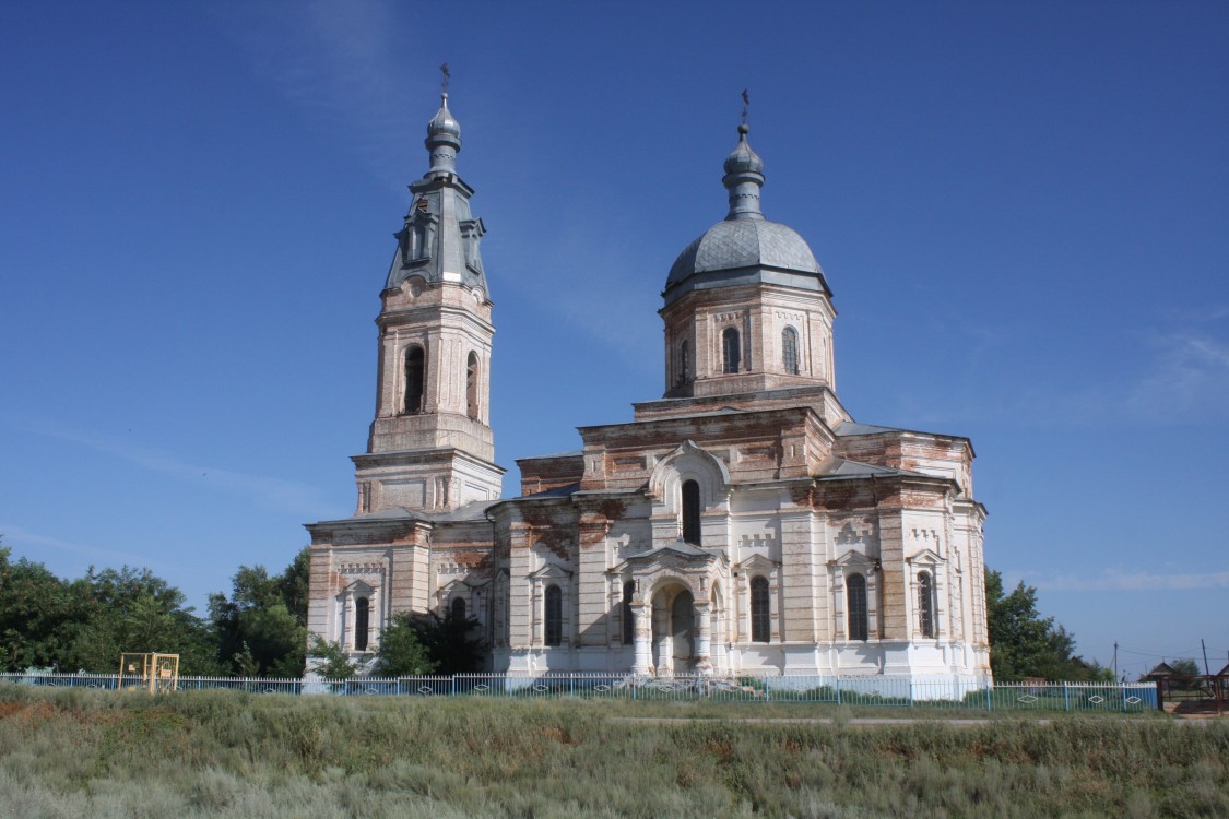 Солёное Займище. Церковь Покрова Пресвятой Богородицы. фасады