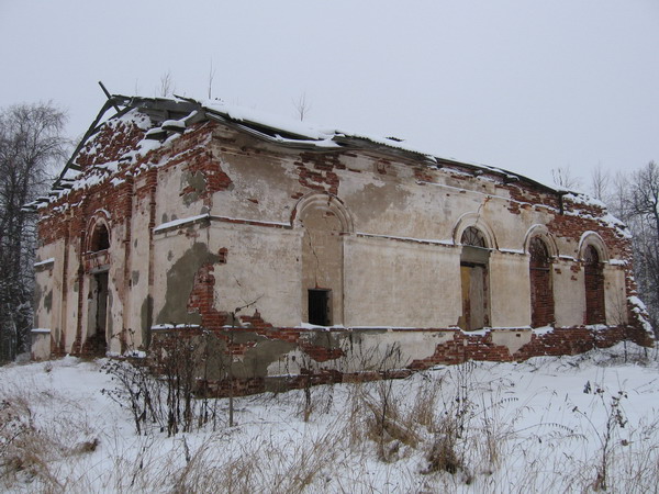 Угрюмово. Церковь Благовещения Пресвятой Богородицы. фасады