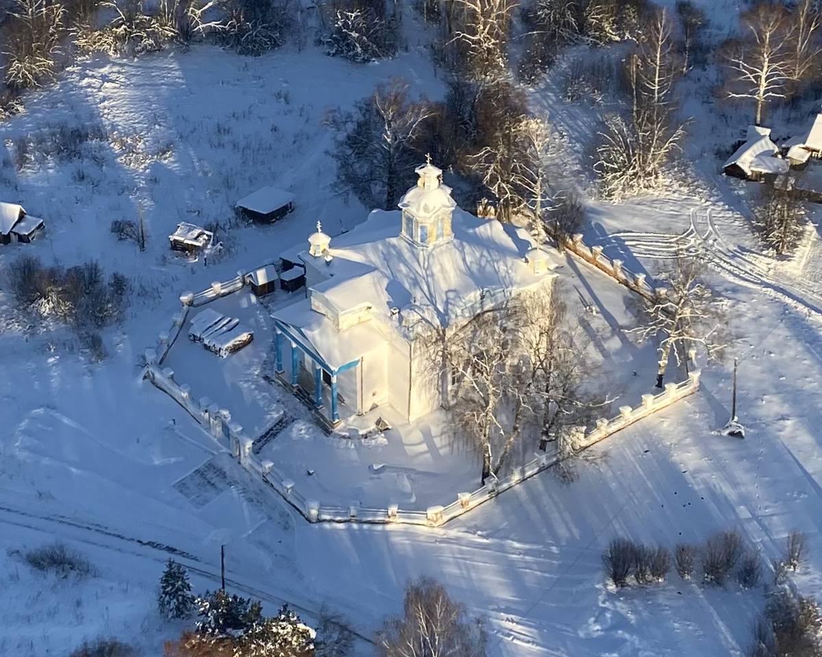 Вид с ЮЗ, фасады. Церковь Михаила Архангела, Шлыки (Частинский район, Пермский край)