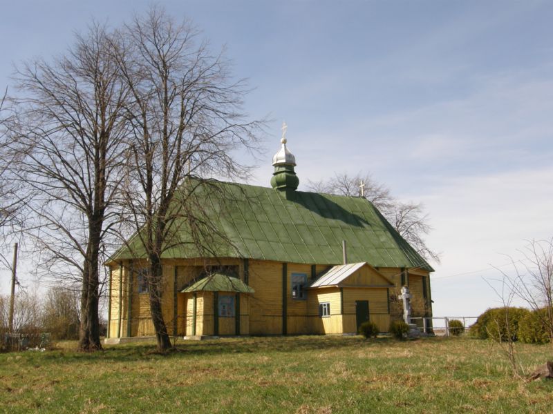 Церковь Петра и Павла, Большие Жуховичи (Кореличский район, Беларусь, Гродненская область). общий вид в ландшафте