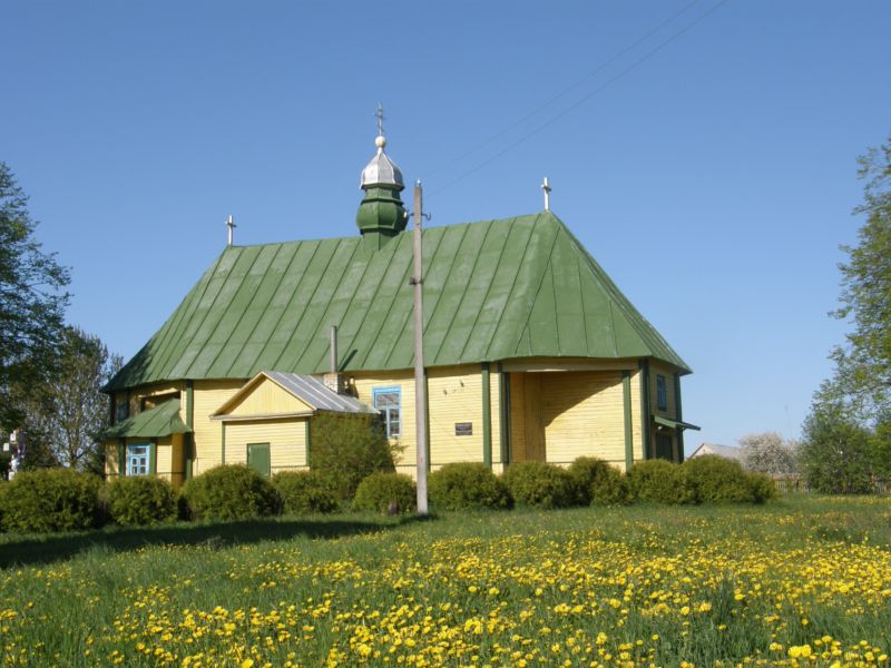 Церковь Петра и Павла, Большие Жуховичи (Кореличский район, Беларусь, Гродненская область). общий вид в ландшафте