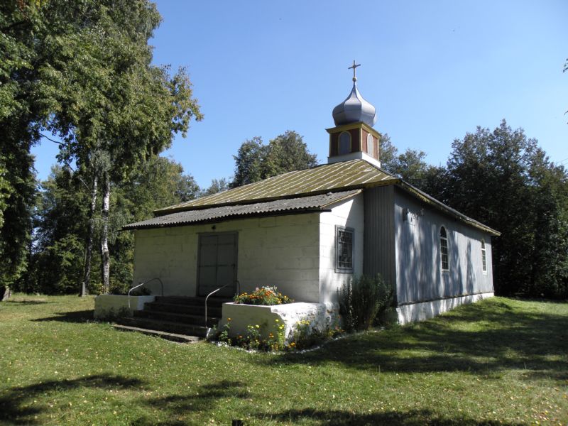 Церковь Успения Пресвятой Богородицы, Любаничи (Кореличский район, Беларусь, Гродненская область). общий вид в ландшафте