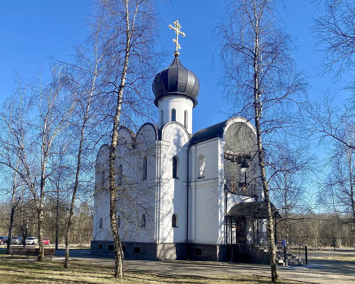 Вид с СЗ, фасады. Церковь Ксении Петербургской, Жабино (Гатчинский район, Ленинградская область)