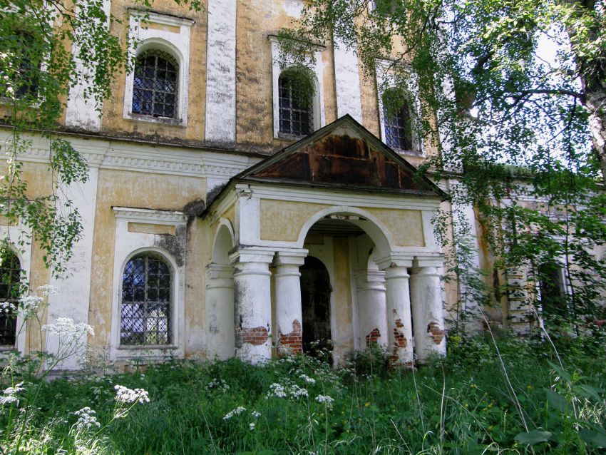 Церковь Спаса Преображения, Никола-Высока (Весьегонский район, Тверская область). архитектурные детали