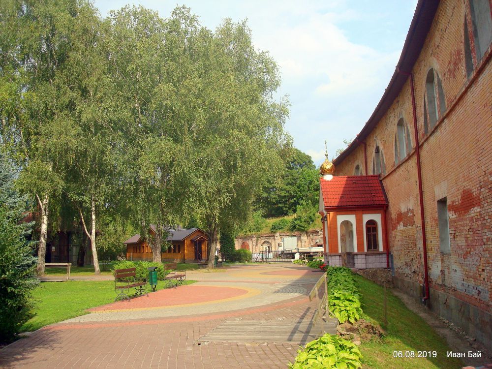 Брест. Рождество-Богородицкий монастырь. фасады