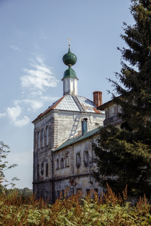 Церковь Климента, Папы Римского, Костюрино (Мышкинский район, Ярославская область). архитектурные детали