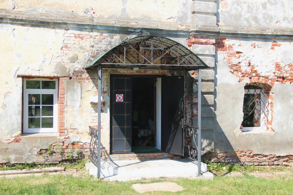 Церковь Климента, Папы Римского, Костюрино (Мышкинский район, Ярославская область). архитектурные детали