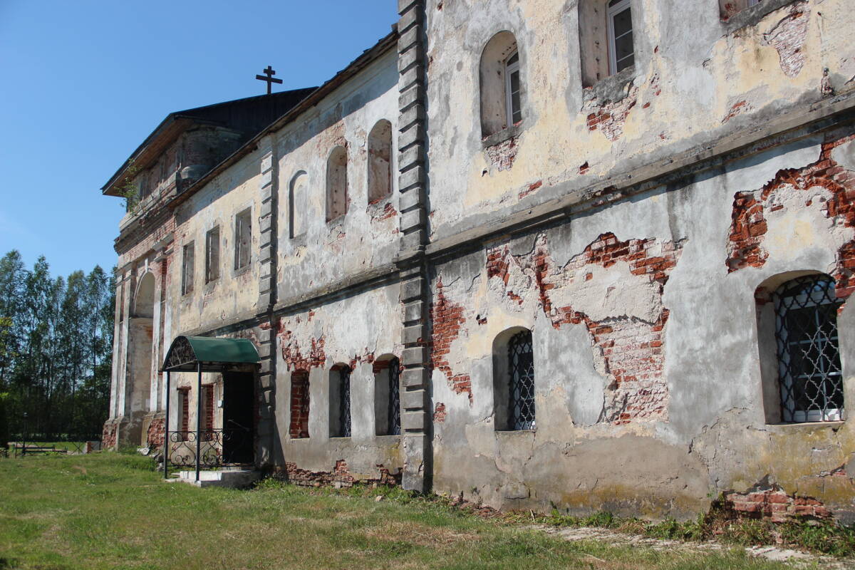 Церковь Климента, Папы Римского, Костюрино (Мышкинский район, Ярославская область). архитектурные детали