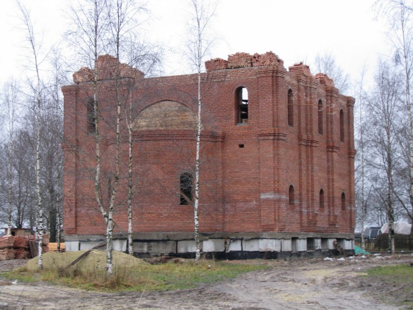 Церковь Ксении Петербургской, Жабино (Гатчинский район, Ленинградская область). документальные фотографии, Строится. 