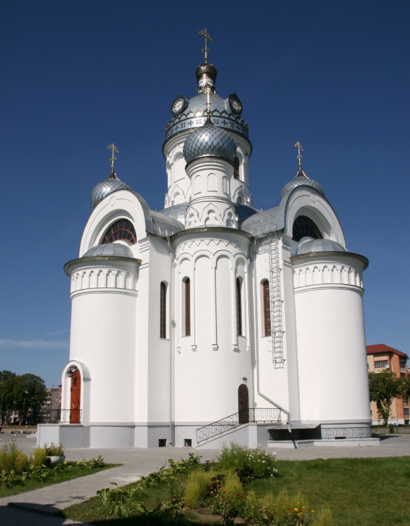 Берёза. Церковь Михаила Архангела. фасады