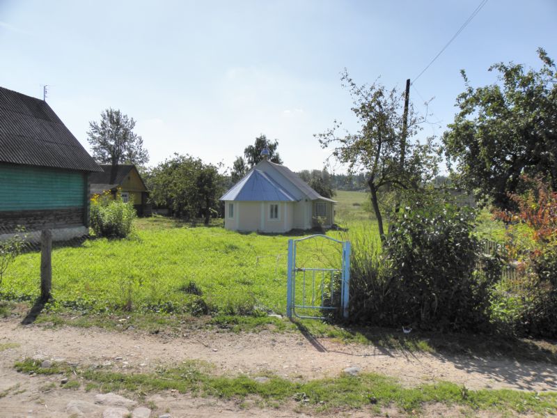 Церковь Михаила Архангела, Миратичи (Кореличский район, Беларусь, Гродненская область). общий вид в ландшафте