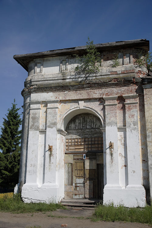 Церковь Климента, Папы Римского, Костюрино (Мышкинский район, Ярославская область). архитектурные детали