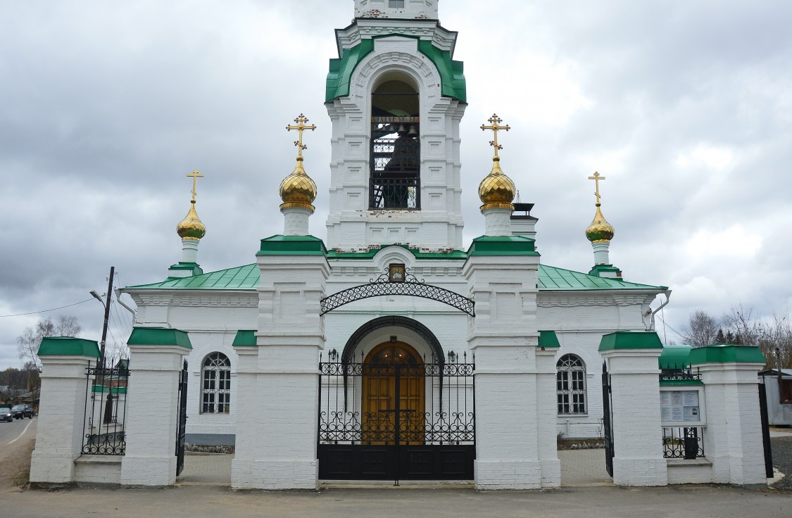 Церковь Рождества Христова, Звенигород (Одинцовский городской округ и ЗАТО Власиха, Краснознаменск, Московская область). архитектурные детали