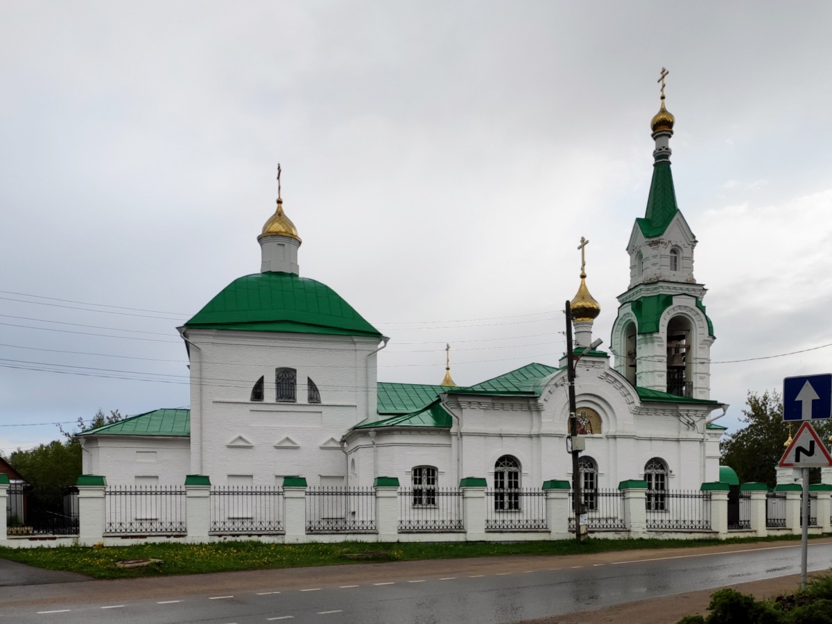 Церковь Рождества Христова, Звенигород (Одинцовский городской округ и ЗАТО Власиха, Краснознаменск, Московская область). фасады