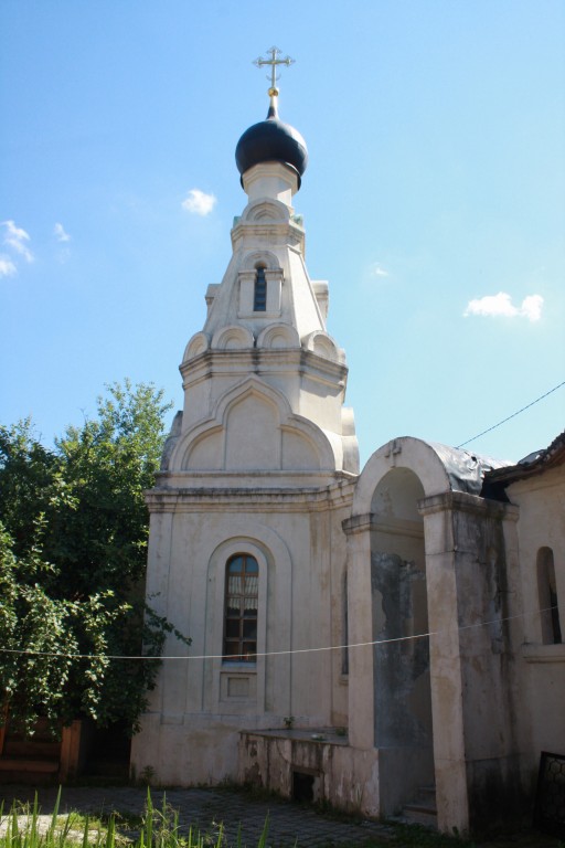 Часовня Александры Римской, Мещериново (Серпуховский городской округ и гг. Протвино, Пущино, Московская область). фасады