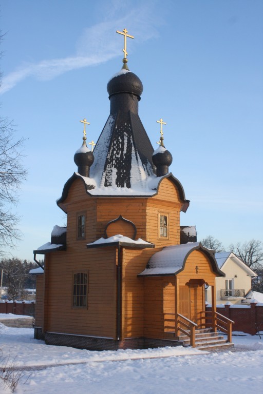 Троицкое. Церковь Покрова Пресвятой Богородицы на подворье Николо-Перервинского монастыря. фасады