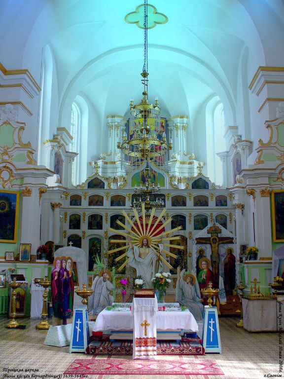 Церковь Троицы Живоначальной, Слоним (Слонимский район, Беларусь, Гродненская область). интерьер и убранство