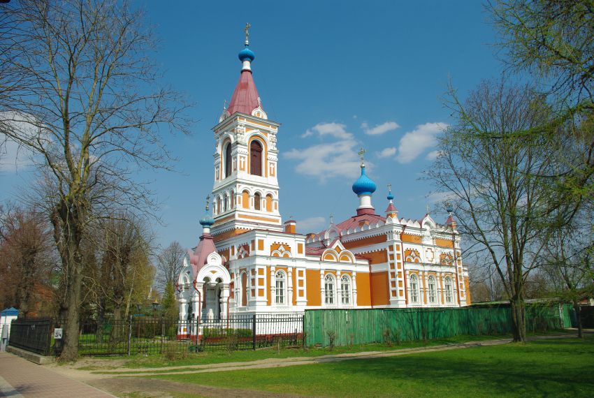 Лиепая. Церковь Алексия, митрополита Московского. фасады