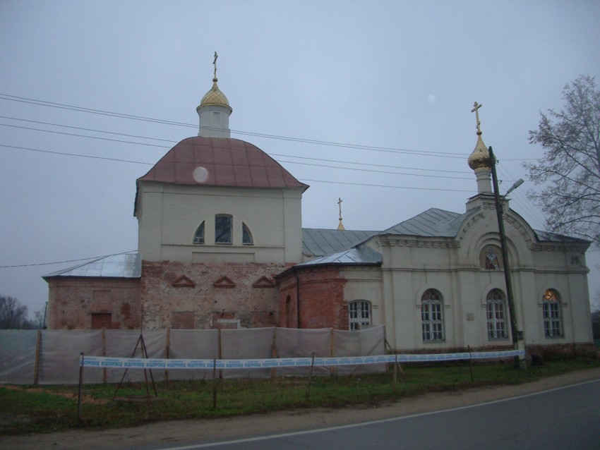Церковь Рождества Христова, Звенигород (Одинцовский городской округ и ЗАТО Власиха, Краснознаменск, Московская область). фасады