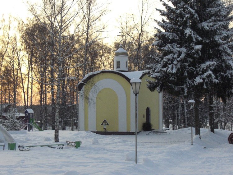 Часовня Казанской иконы Божией Матери, Новое Гришино (Дмитровский городской округ, Московская область). фасады
