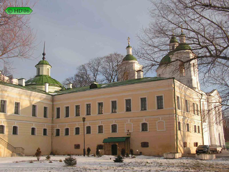 Полоцк. Богоявленский монастырь. фасады, Бывший монастырский корпус - 