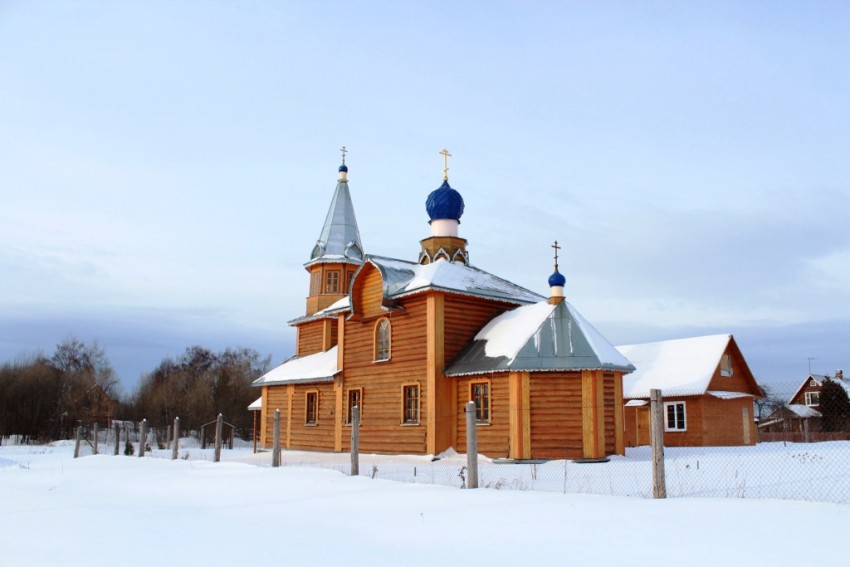 Никульское (Бужаниновского с/о). Церковь Покрова Пресвятой Богородицы. общий вид в ландшафте, Вид с юго-востока