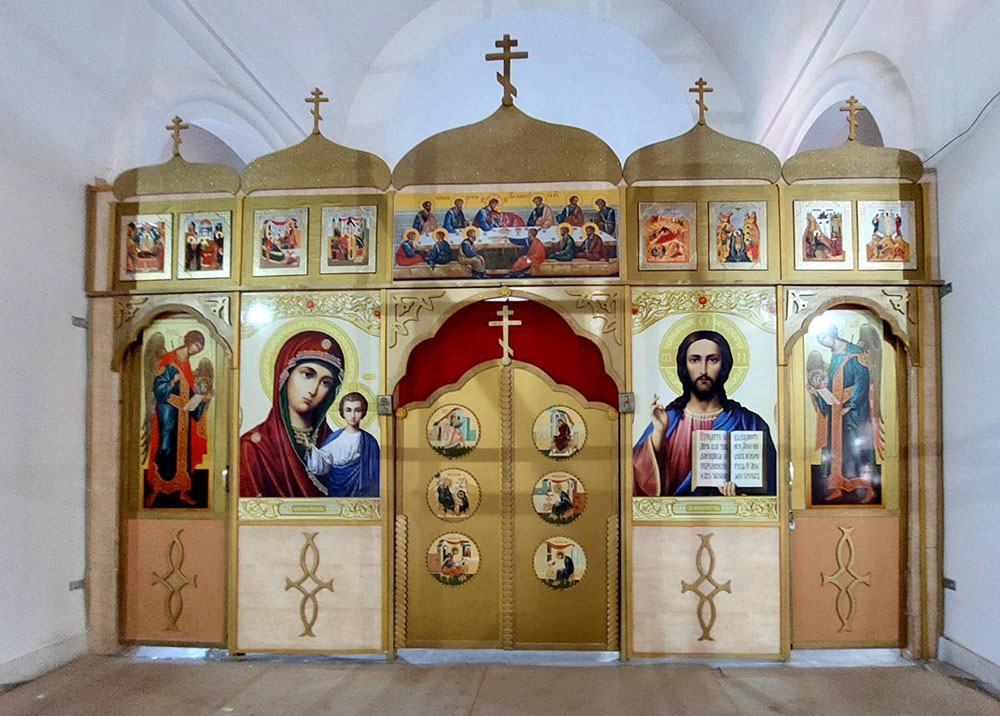 Церковь Вознесения Господня, Ждановичи (Минский район, Беларусь, Минская область). интерьер и убранство, Иконостас