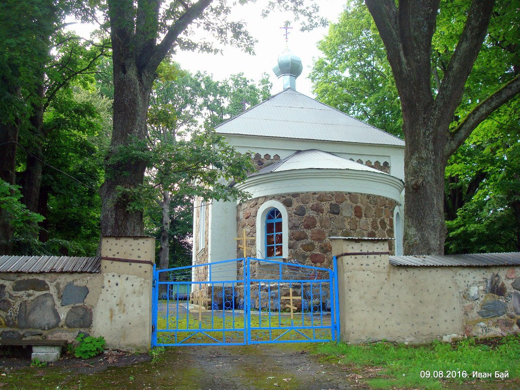 Церковь Успения Пресвятой Богородицы, Маньковичи (Поставский район, Беларусь, Витебская область). фасады, Вид со стороны апсиды