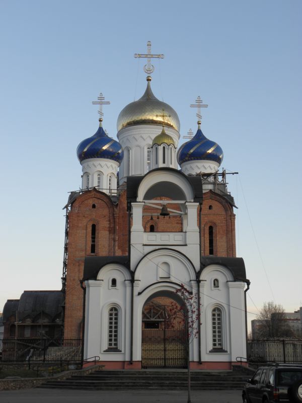 Кафедральный собор Успения Пресвятой Богородицы, Молодечно (Молодечненский район, Беларусь, Минская область). документальные фотографии