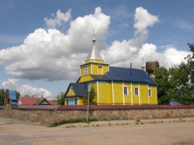 Княгинин. Церковь Троицы Живоначальной