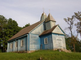 Спягло. Церковь Успения Пресвятой Богородицы