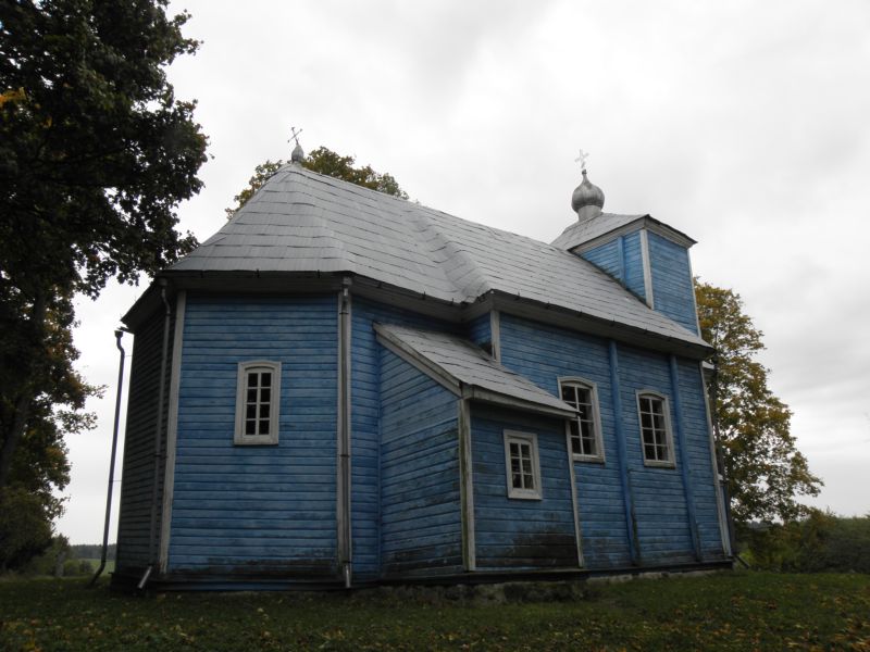Церковь Покрова Пресвятой Богородицы, Поручин (Барановичский район, Беларусь, Брестская область). общий вид в ландшафте