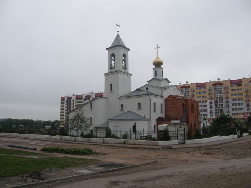 Витебск. Церковь Георгия Победоносца. общий вид в ландшафте