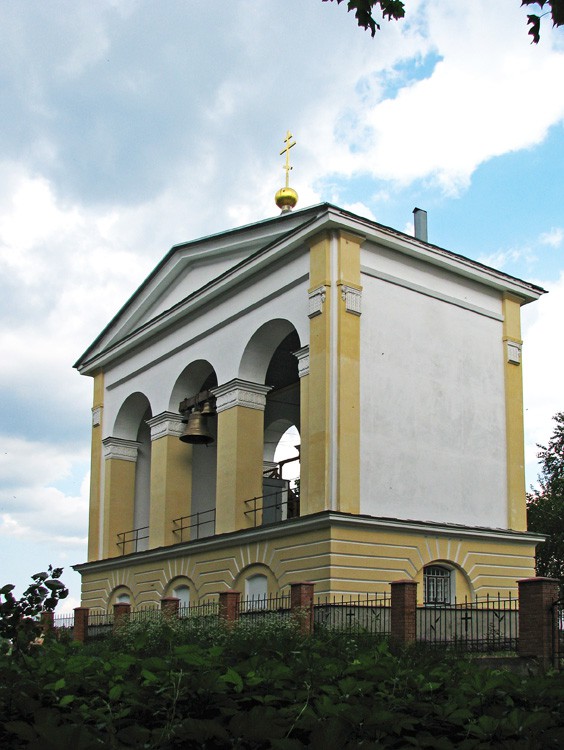 Диканька. Церковь Николая Чудотворца. фасады, Вид на колокольню с юго-запада
