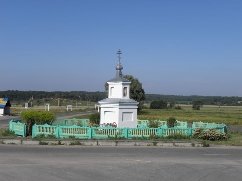 Неизвестная часовня, Цирин (Кореличский район, Беларусь, Гродненская область). общий вид в ландшафте