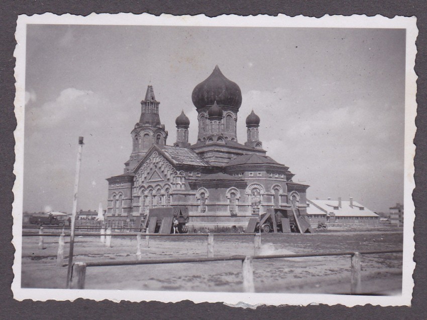 Церковь Рождества Пресвятой Богородицы, Морозовск (Морозовский район, Ростовская область). архивная фотография, Фото 1941 г. с аукциона e-bay.de