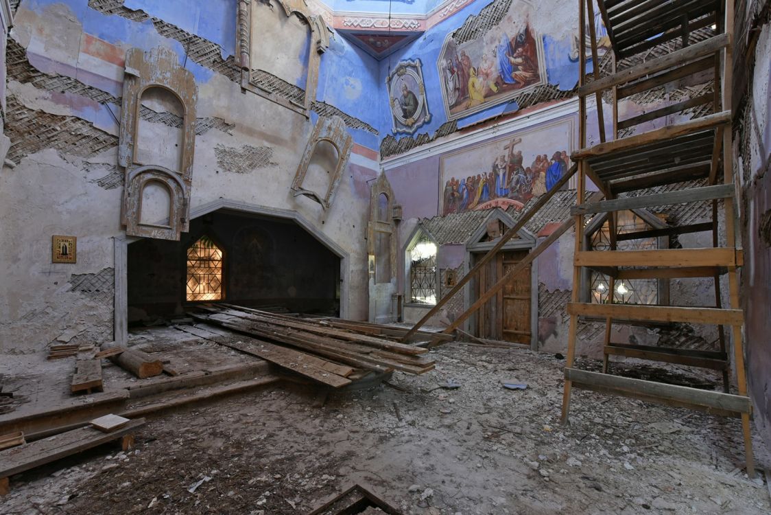 Церковь Сергия Радонежского, Пестово (Лесной район, Тверская область). интерьер и убранство, Юго-восточная сторона основного объема
