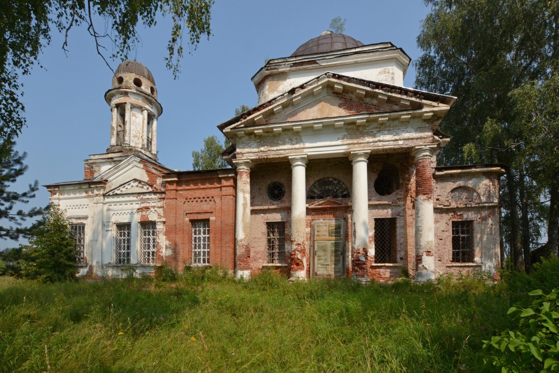 Церковь Казанской иконы Божией Матери, Борисовское (Лесной район, Тверская область). фасады, Вид с юго-востока