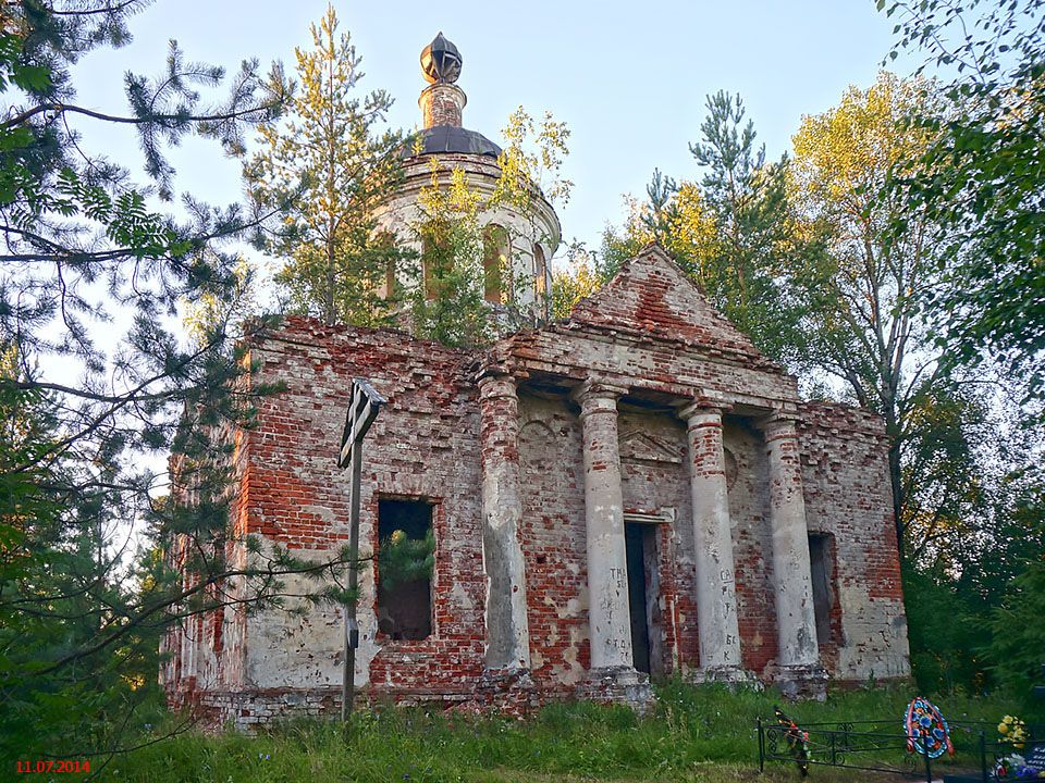 Церковь Спаса Преображения, Спас-Забережье (Максатихинский район, Тверская область). фасады