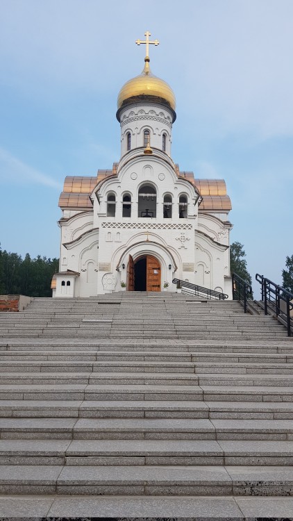 Лесосибирск. Церковь Андрея Первозванного. фасады