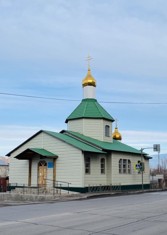 Церковь Трех Святителей в Базаихе (новая), Красноярск (Красноярск, город, Красноярский край). фасады, Вид с ЮЗ 