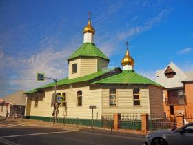 Красноярск. Церковь Трех Святителей