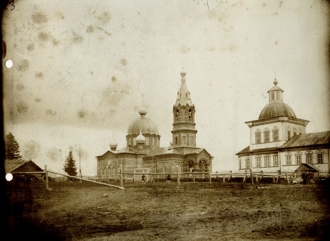 Красногорское. Церковь Покрова Пресвятой Богородицы. архивная фотография