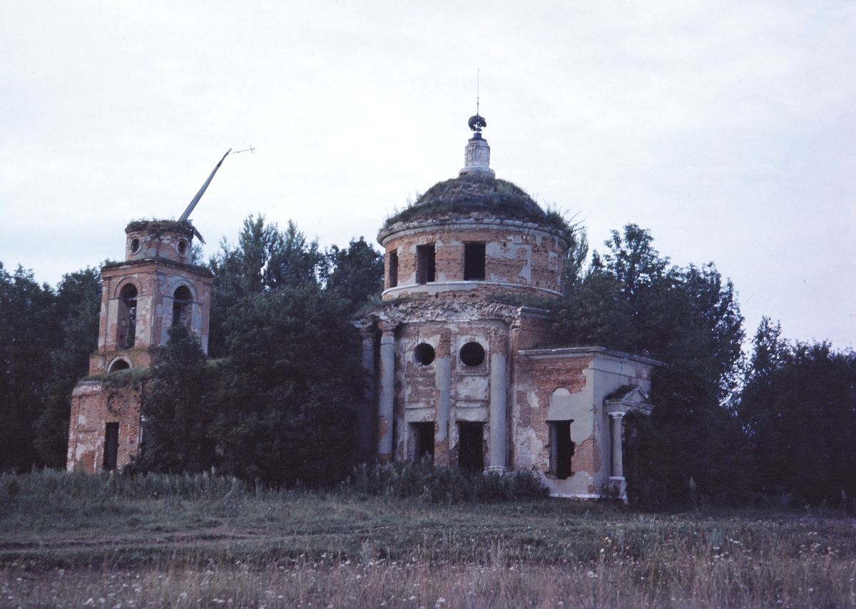 фасады. Церковь Покрова Пресвятой Богородицы, Болотское (Одоевский район, Тульская область)