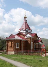 Каменномостский. Церковь Димитрия Солунского